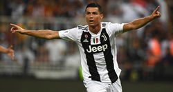 JUVENTUS - MILAN 1:0 Ronaldo donio Staroj dami prvi trofej ove sezone